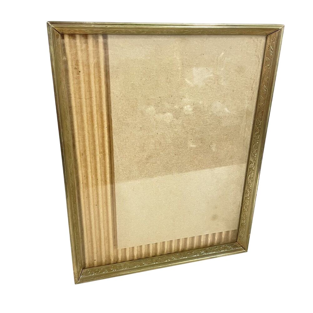 Vintage Brass Ornate Standing Picture Photo Frame For 8x10 Pics